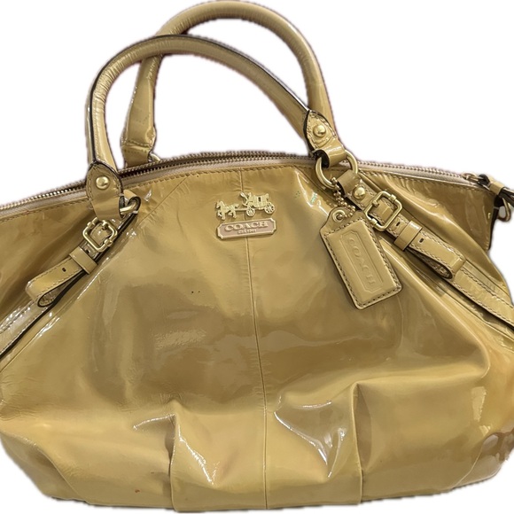Vintage COACH Patent Leather Satchel | Handbag | Golden Mustard Yellow 🔥🔥 - Picture 5 of 16
